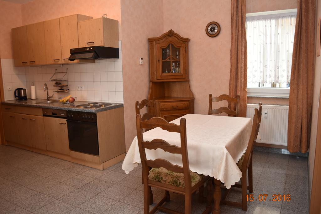 Ferienweingut Borens Wiltingen Esterno foto